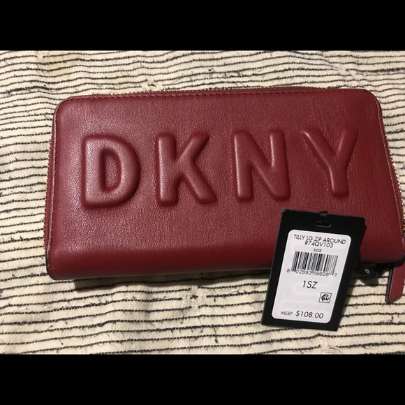 Leather DKNY wallet , gold zipper - Picture 2 of 2